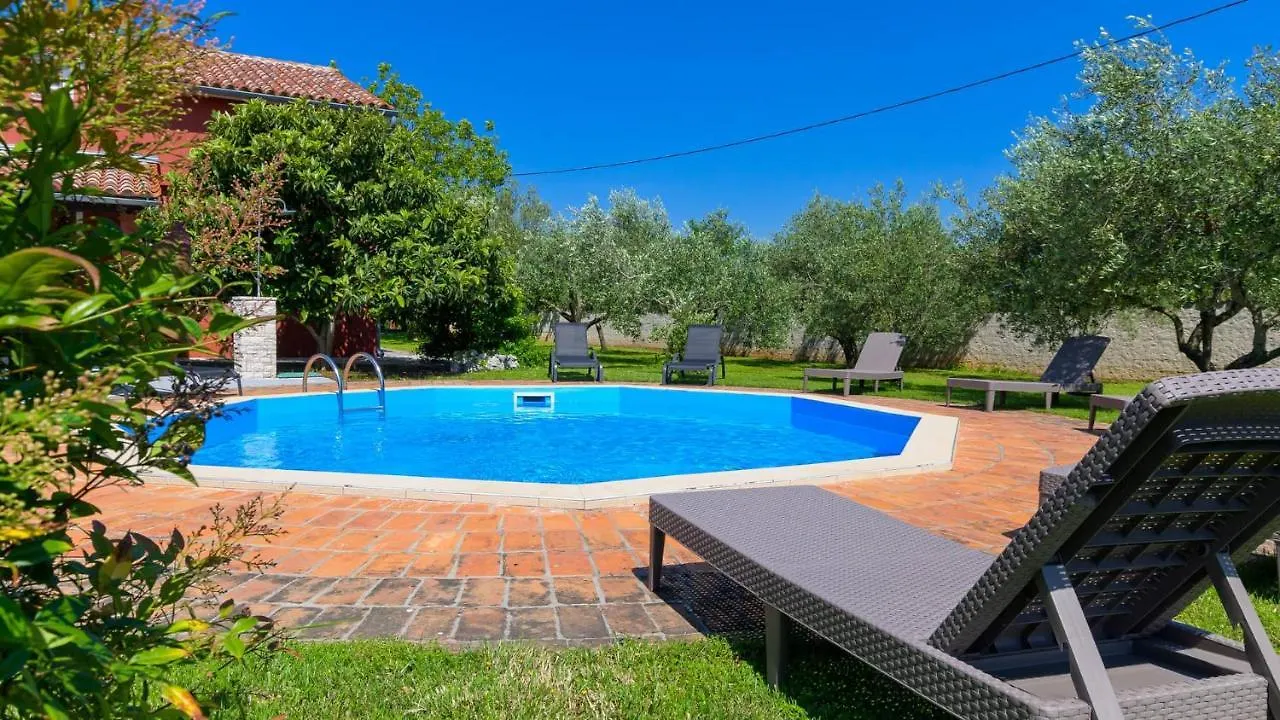 Charming Stone Villa Carla Near The Sea And Town By Wiibuk Pula 0*,  Croatie