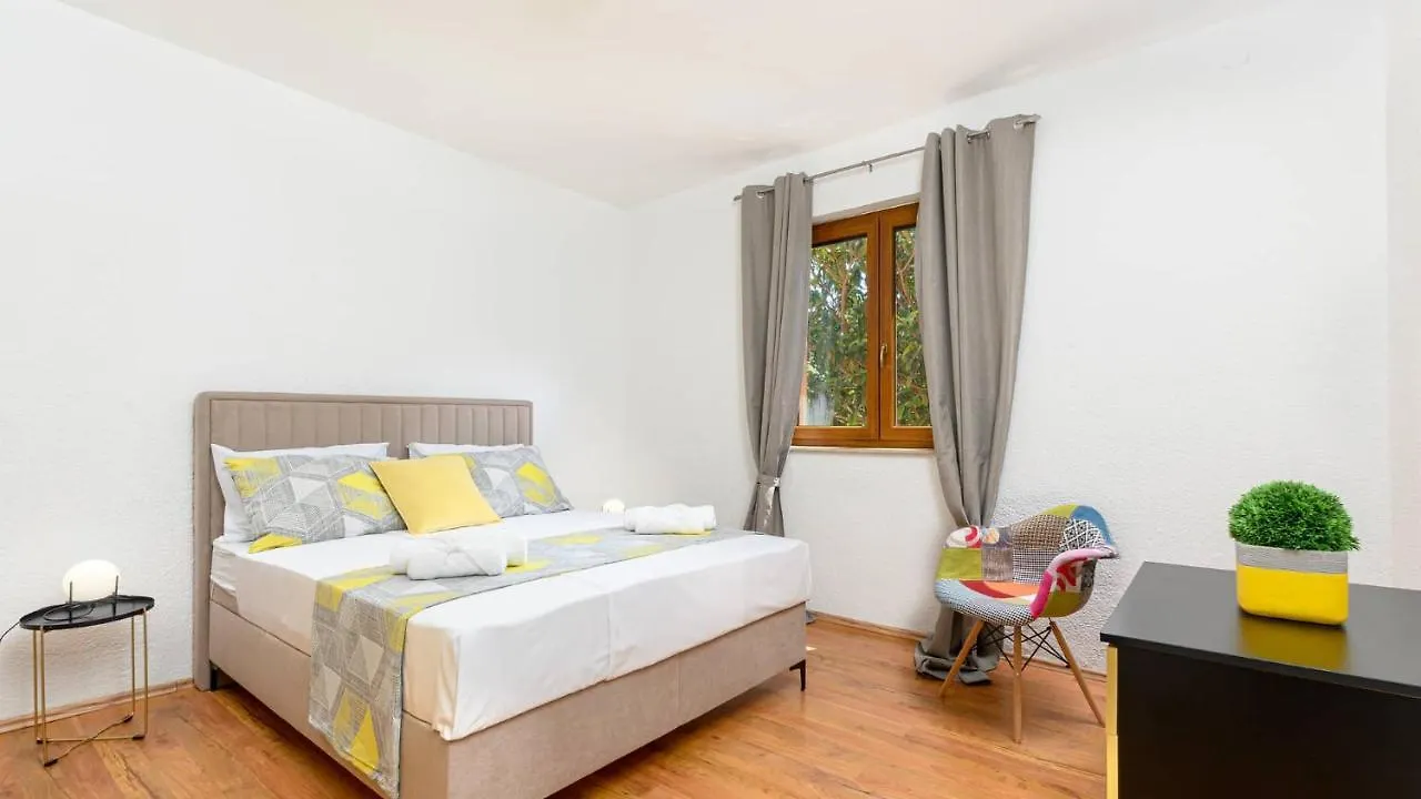 Charming Stone Villa Carla Near The Sea And Town By Wiibuk Pula Croatie