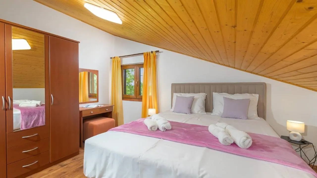 Charming Stone Villa Carla Near The Sea And Town By Wiibuk Pula